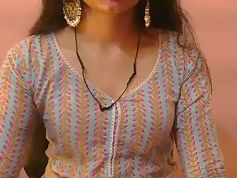 Cute Pihu01 online show from 02/27/26, 09:36