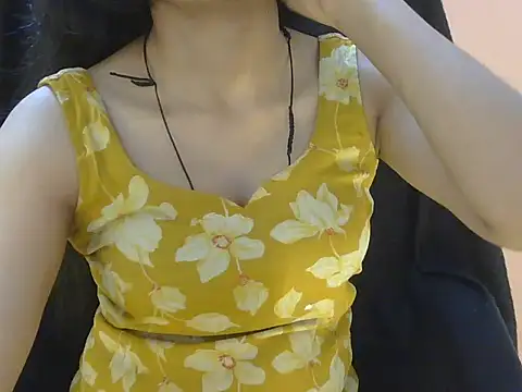 Cute Pihu01 online show from 03/22/26, 08:43