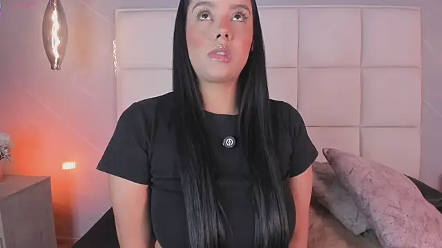 Keyla lage online show from 02/12/26, 08:08