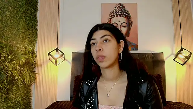 Cassie bloom online show from 01/05/26, 08:12