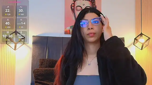 Snapshot of Cassie_bloom chatting on 11/27/25, 08:09 Cassie bloom online show from 11/27/25, 08:09