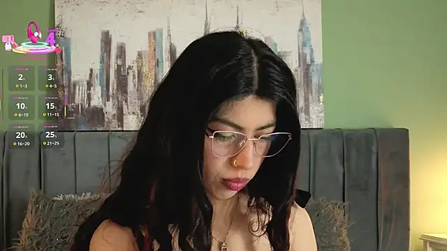 Cassie bloom online show from 05/05/26, 03:31