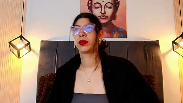 Snapshot of Cassie_bloom chatting on 12/01/25, 08:10 Cassie bloom online show from 12/01/25, 08:10