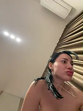 Mia Splash online show from 03/20/26, 08:54