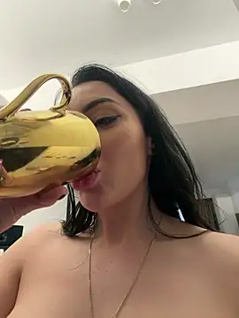 Mia Splash online show from 04/02/26, 01:51