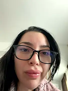 Mia Splash online show from 01/17/26, 10:30