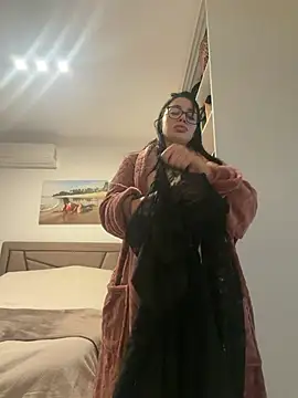 Mia Splash online show from 02/28/26, 12:05