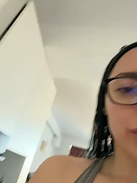 Mia Splash online show from 03/13/26, 10:42