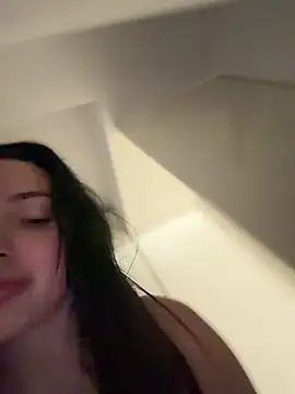 Mia Splash online show from 02/15/26, 03:22