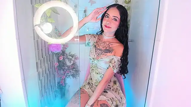 solecito    online show from 03/26/26, 02:54