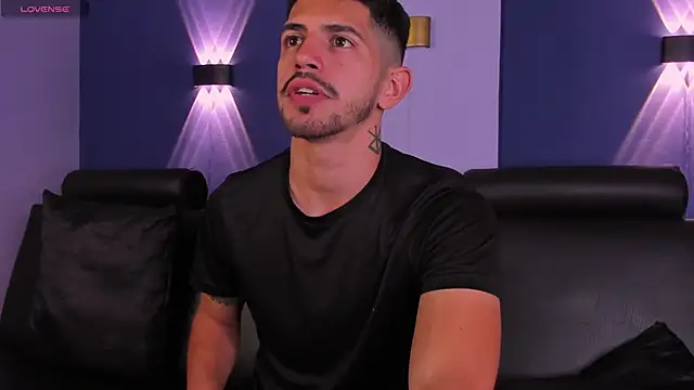 AlejandroStormm online show from 10/01/25, 08:13