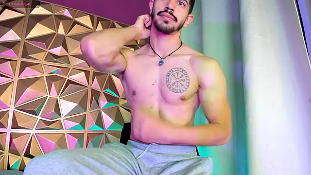 AlejandroStormm online show from 01/08/26, 08:15