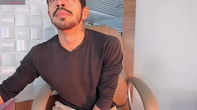 AlejandroStormm online show from 02/08/26, 03:37