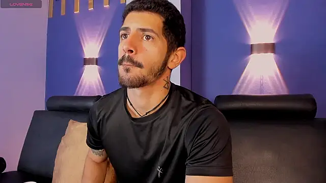 AlejandroStormm online show from 02/06/26, 08:38