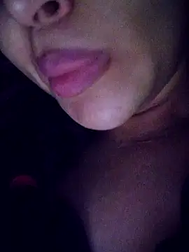 Sexlove1xo online show from 11/27/25, 02:50