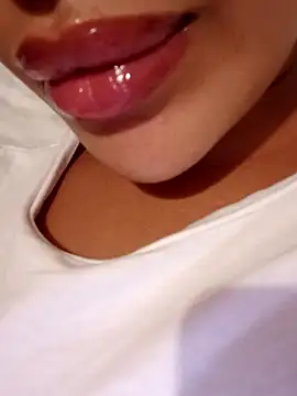 Sexlove1xo online show from 09/27/25, 02:34