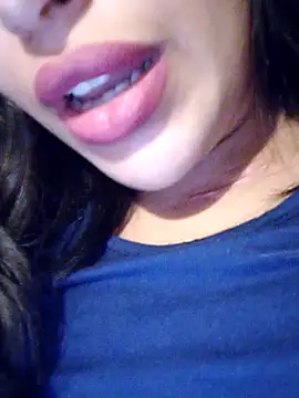 Sexlove1xo online show from 12/16/25, 05:39