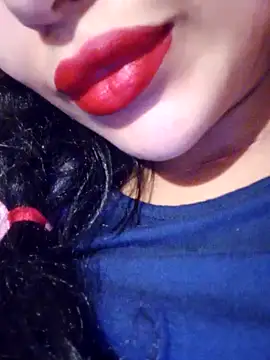 Sexlove1xo online show from 12/18/25, 04:00