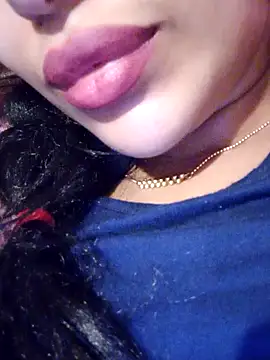 Snapshot of Sexlove1xo chatting on 12/20/25, 05:16 Sexlove1xo online show from 12/20/25, 05:16