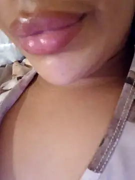 Sexlove1xo online show from 10/10/25, 01:50