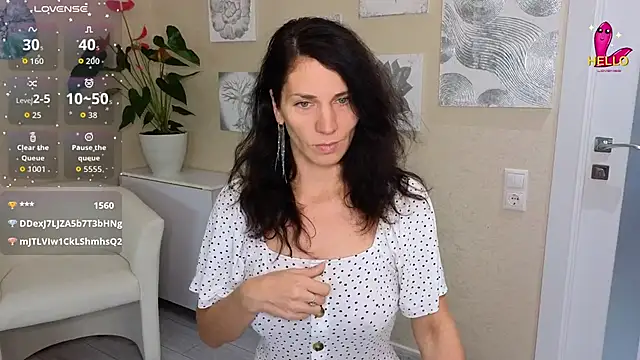 mylady xenia online show from 09/30/25, 02:56