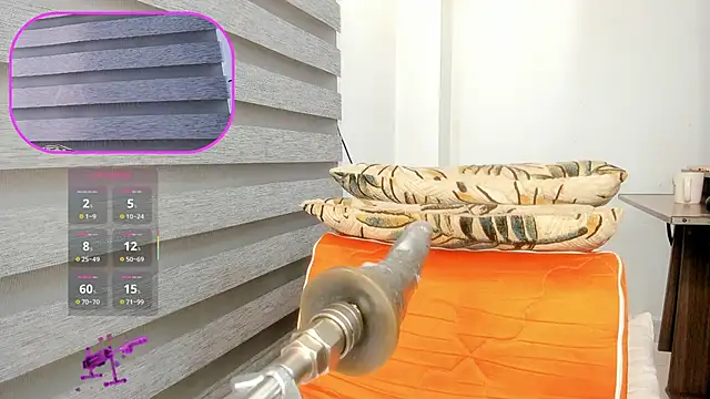 Snapshot of nymphonebula chatting on 10/11/25, 01:01 nymphonebula online show from 10/11/25, 01:01