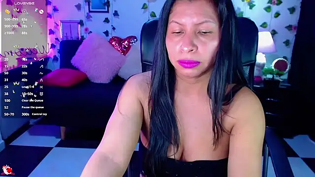 Snapshot of AbbyPrincessAGT chatting on 05/26/26, 10:30 AbbyPrincessAGT online show from 05/26/26, 10:30
