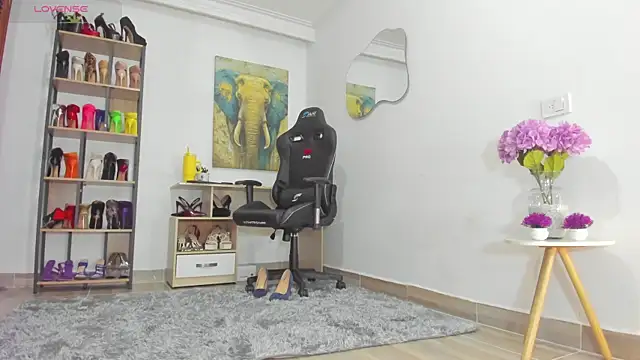 Camillevegas online show from 11/27/25, 02:34