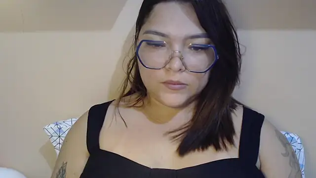 GoddessChaar online show from 12/15/25, 10:15