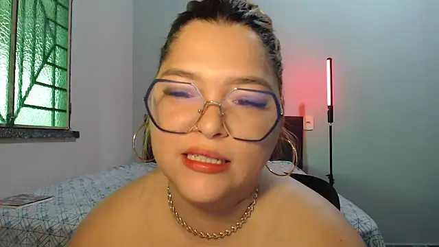 Snapshot of GoddessChaar chatting on 03/03/26, 11:39 GoddessChaar online show from 03/03/26, 11:39