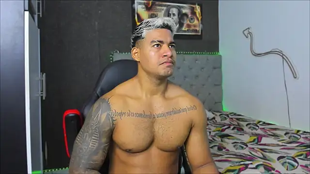 luigi hot  online show from 03/20/26, 03:57