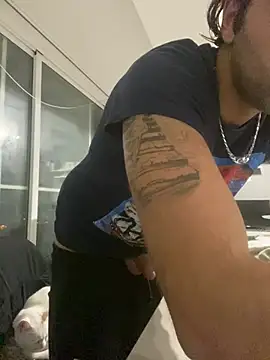 mikekmi21 online show from 02/23/25, 12:08