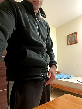 mikekmi21 online show from 12/16/25, 11:36