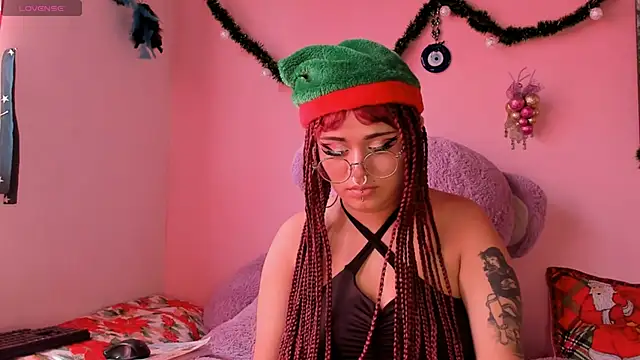 Maddy Jhonsson online show from 12/20/25, 04:43