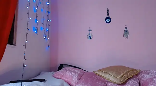 Maddy Jhonsson online show from 03/11/25, 11:58