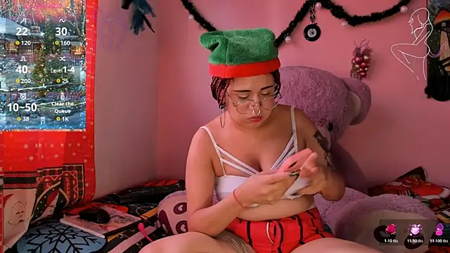 Maddy Jhonsson online show from 12/22/25, 08:42