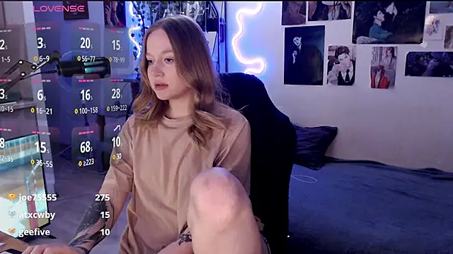 Snapshot of lissallor_ chatting on 03/01/25, 06:13 lissallor online show from 03/01/25, 06:13