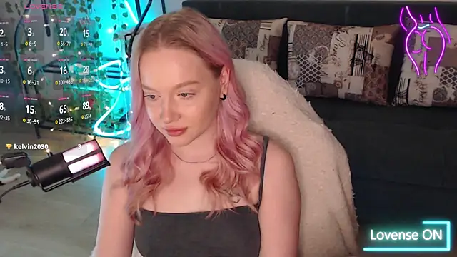 Snapshot of lissallor_ chatting on 10/03/25, 12:39 lissallor online show from 10/03/25, 12:39