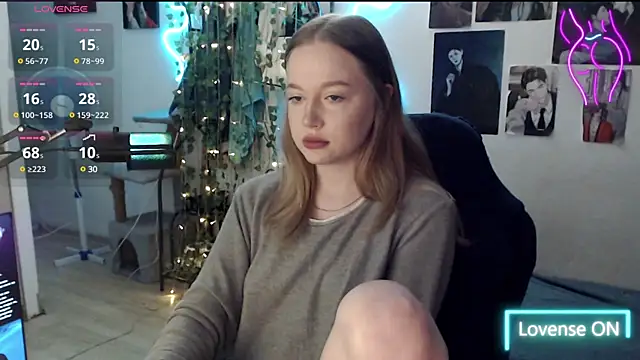Snapshot of lissallor_ chatting on 03/13/25, 03:00 lissallor online show from 03/13/25, 03:00