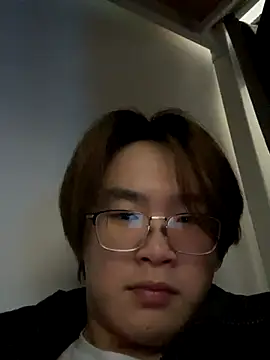 Snapshot of Anson0722 chatting on 12/19/25, 03:25 Anson0722 online show from 12/19/25, 03:25