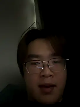 Snapshot of Anson0722 chatting on 11/24/25, 03:01 Anson0722 online show from 11/24/25, 03:01