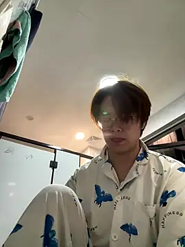 Snapshot of Anson0722 chatting on 11/12/25, 03:16 Anson0722 online show from 11/12/25, 03:16