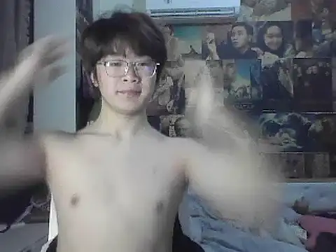 Snapshot of Anson0722 chatting on 02/21/25, 01:11 Anson0722 online show from 02/21/25, 01:11
