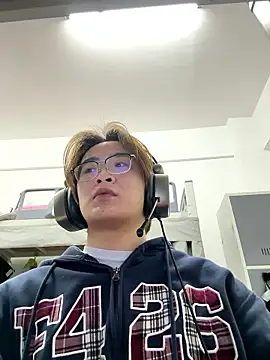 Snapshot of Anson0722 chatting on 01/09/26, 03:52 Anson0722 online show from 01/09/26, 03:52