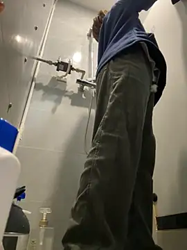 Snapshot of Anson0722 chatting on 11/19/25, 03:56 Anson0722 online show from 11/19/25, 03:56