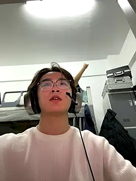 Snapshot of Anson0722 chatting on 11/05/25, 03:37 Anson0722 online show from 11/05/25, 03:37