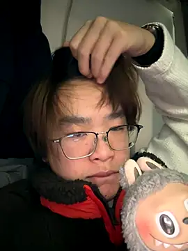 Snapshot of Anson0722 chatting on 11/27/25, 03:12 Anson0722 online show from 11/27/25, 03:12