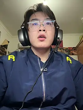 Snapshot of Anson0722 chatting on 01/19/26, 02:43 Anson0722 online show from 01/19/26, 02:43