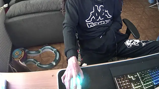 DerGeileLoveboy online show from 11/09/25, 11:47