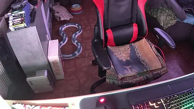 DerGeileLoveboy online show from 11/29/25, 04:29